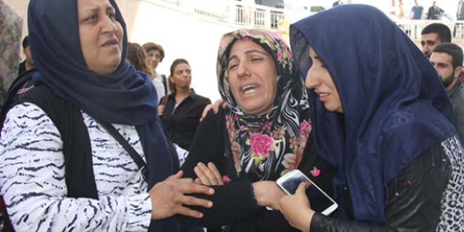 'Kocam kahpelerin kurşunuyla öldü'