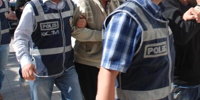 Fethiye'de 4 kii FET'den tutukland