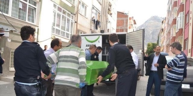 Amasya'da çatıdan düşen işçi hayatını kaybetti