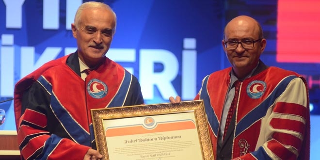 MÜSİAD Genel Başkanı Olpak'a fahri doktora verildi