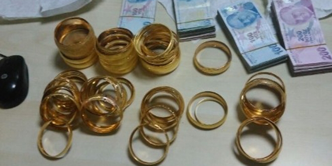 7 kilo alt�n� gasbeden kurye tutukland�