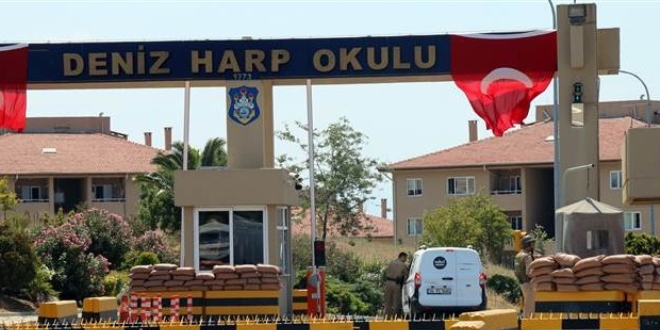 Deniz Harp Okulu Komutanlığı Dekan Yardımcısı yakalandı