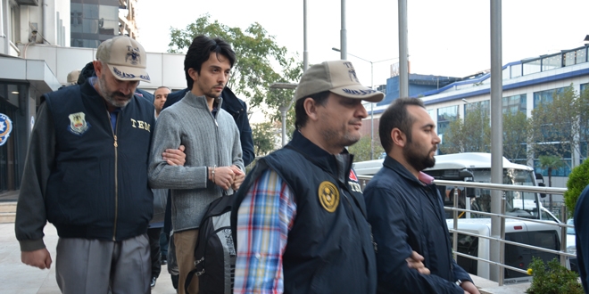 Bursa'da gözaltına alınan 18 kişi, adliyeye sevk edildi
