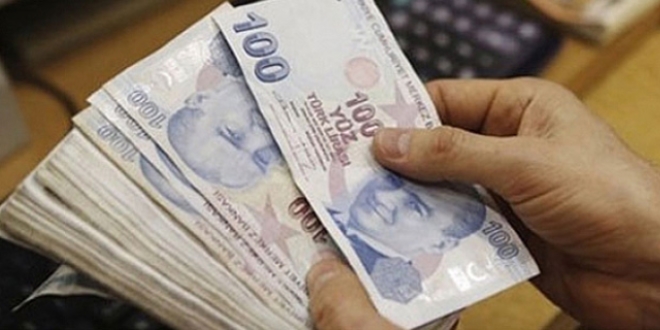 Toplam kredi stoku 1,9 trilyon liraya yükseldi