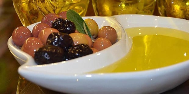 Prof. Dr. Karatay: Her gün 30-40 zeytin tüketin