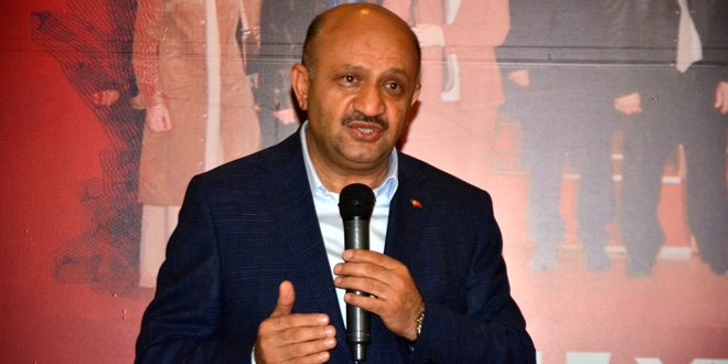 Işık: Türkiye kendi göbeğini kesecek noktaya geldi