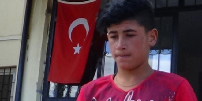 Kendisini döven öğretmenini savcılığa şikayet etti