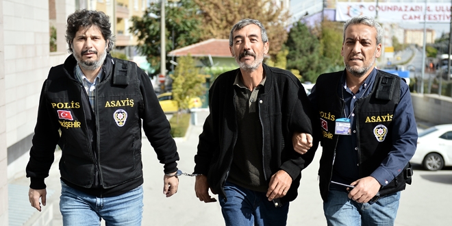 Aranan eski bağımsız milletvekili adayı yakalandı