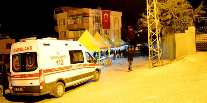 Gaziantep'te şehit olan 3 polisin ailesine acı haber verildi