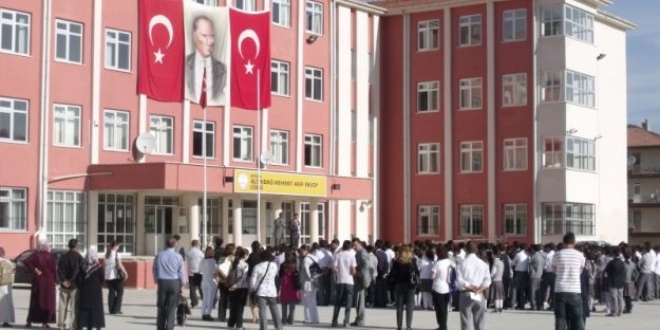 '2019 yılı itibariyle artık ikili eğitime son vereceğiz'