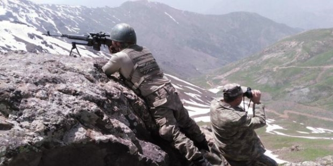 Tunceli'de PKK'l 10 terrist etkisiz hale getirildi