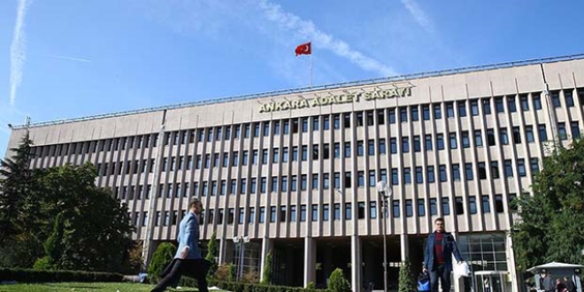 Ankara'da 14 hakim ve savc Bylock'tan tutukland