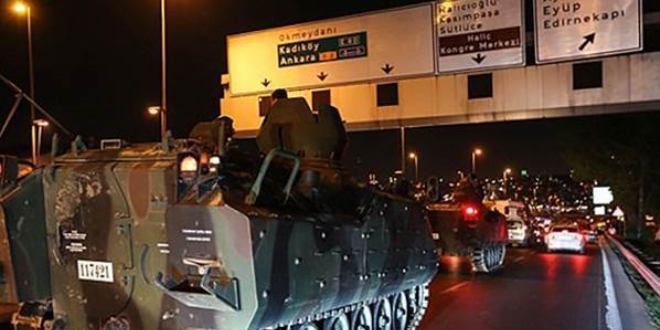 'Cemaat, kitleyi motive edip toparlanma düşüncesinde'