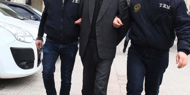 Bursa'da 2 kii FET'den tutukland