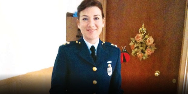 Üsteğmen Nazlıgül'ün peşine istihbaratçı takmışlar