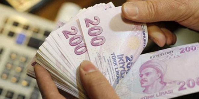 'Bankalar kazanırken KOBİ'ler zarar etmekte'