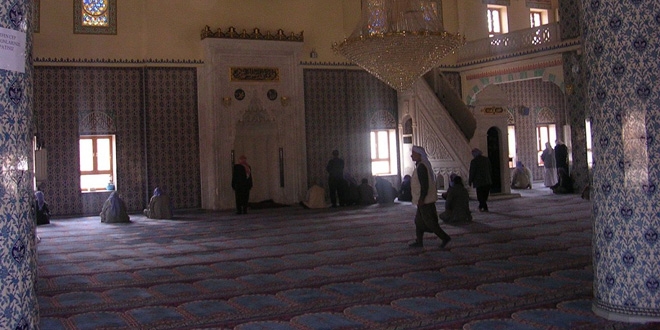 Suru�'un camileri de p�r�l p�r�l oldu