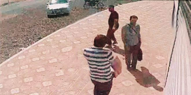 3 canlı bomba aynı karede