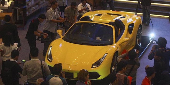 Otomobilde l�kse talep h�z kesmedi