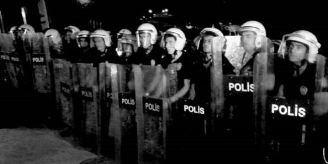 'Yarın kamuflajları hazırlayın, asker oluyoruz'
