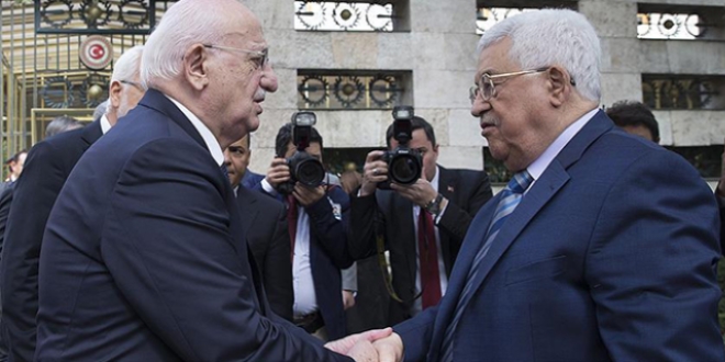 Filistin Devlet Ba�kan� Abbas Meclis'te