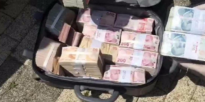 Darbede yabancı istihbarat izi