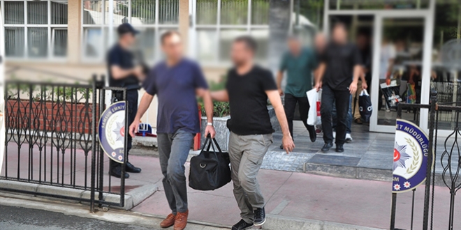 Trabzon'da retmelerin de bulunduu 8 kii tutukland