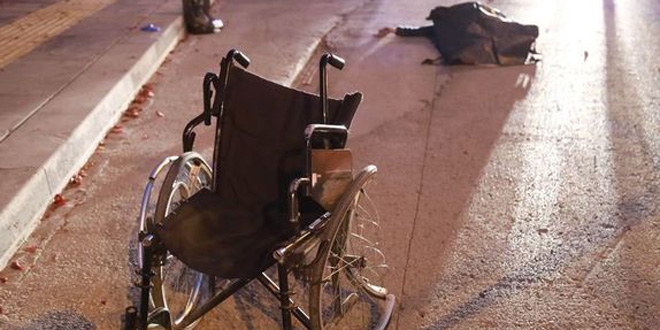 Mendil satan engelli vatandaşa otomobil çarptı: 1 ölü