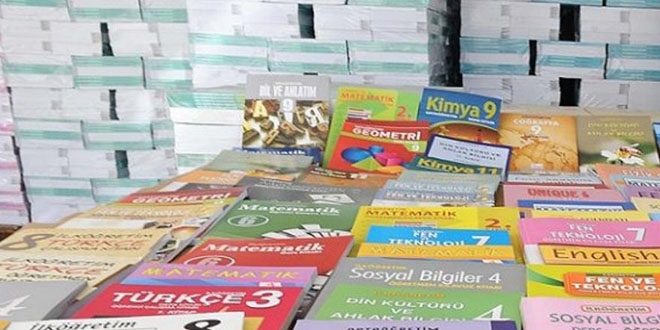 'Eksik kitaplar bu ay sonunda dağıtılacak'