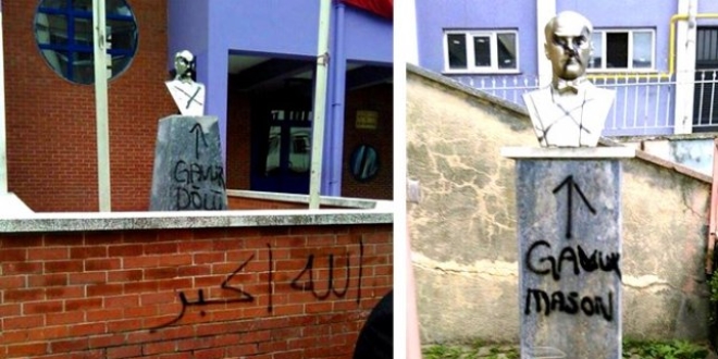 Trabzon'da Atatürk büstlerine saldırı