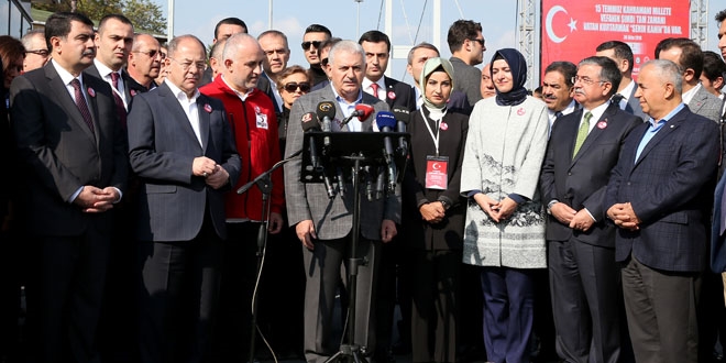 3 Bakan'dan Türk Kızılayı'nın kan bağışına destek