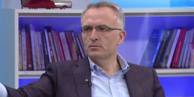 'FETÖ'ye ait 4 bin 300 civarında kurum kapatıldı'