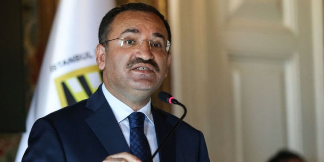 'İhraçlar, kanunlar çerçevesinde yapılıyor'