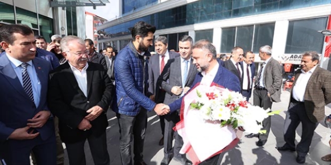 'Kahramankazan' Belediyesinde �i�ekli kar��lama