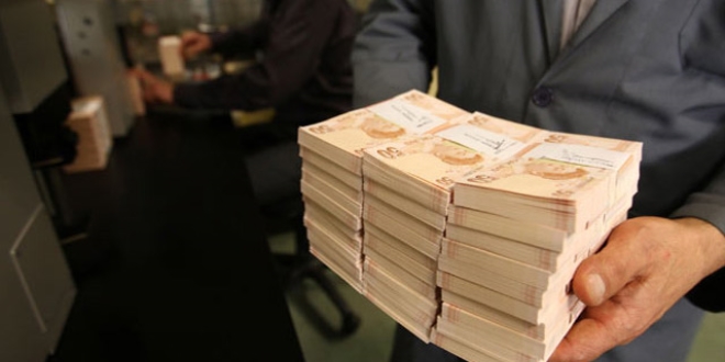 2017'de 98,1 milyar lira iç borç bekleniyor