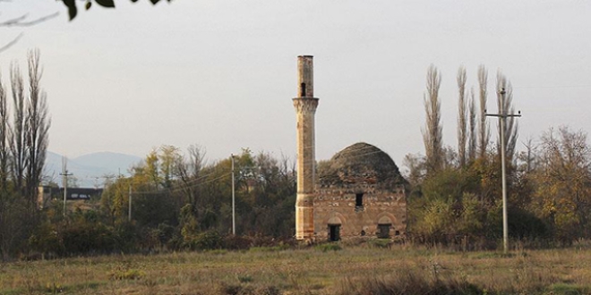 100 yıldır 'ezana hasret' Osmanlı camisi