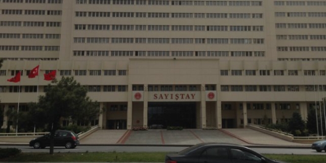 Sayıştay'ın müfettiş ve denetçileri, örgütte aktif çalışmış