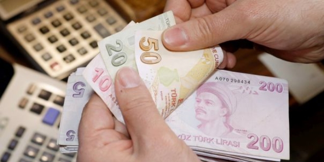 Yapı Kredi mevduat faiz oranlarını indirdi