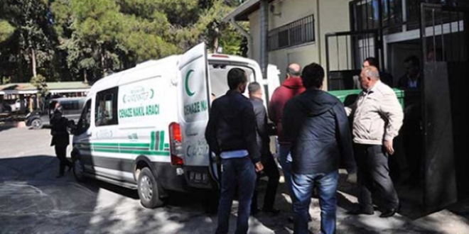 Eşi tarafından 7. kattan atılan kadın hayatını kaybetti