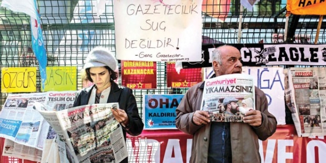 Cumhuriyet Gazetesi Savcısı, FETÖ sanığı