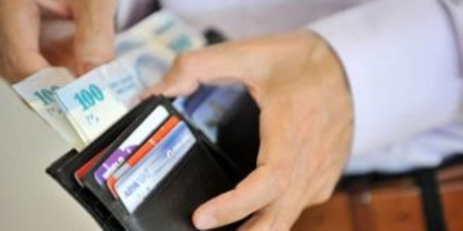 Emekliye promosyon 3 yılda bir 400 TL