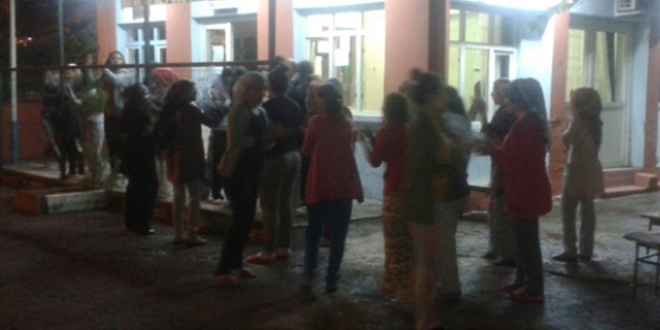 Siirt'te üniversite öğrencileri belediyeyi protesto etti
