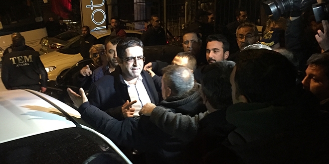 HDP Grup Başkanvekili Baluken böyle gözaltına alındı/ Video