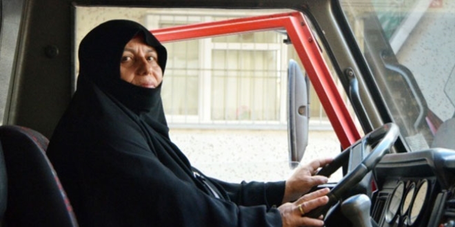 Kamyonla darbe giri�imine direnen �erife Boz: �ok karanl�k bir geceydi