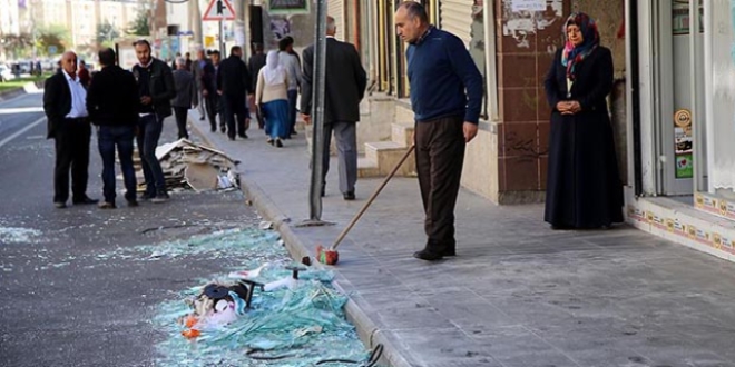 Diyarbakr'da vatandatan hain saldrya tepki