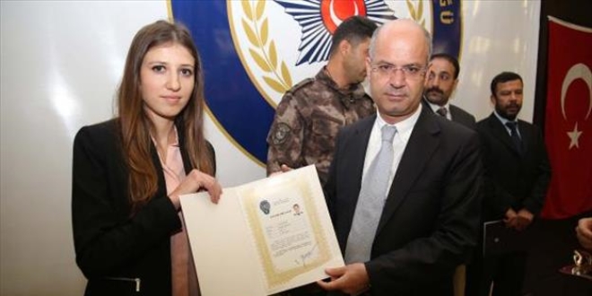 Gaziantep'te başarılı polisler ödüllendirildi
