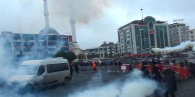 stanbul'da Polis arac devrildi: 3 yaral