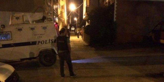 Protestocuların minibüsünde tabanca ele geçirildi