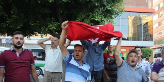 Vatandaşlar, HDP'lilere yönelik operasyona destek verdi