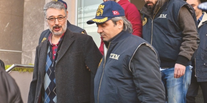 Sınırda gözümüzü kör etmişler